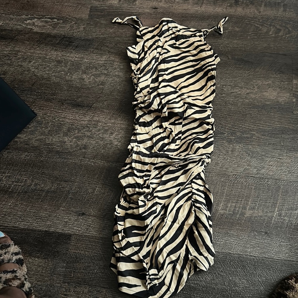 Ruched bodycon dress